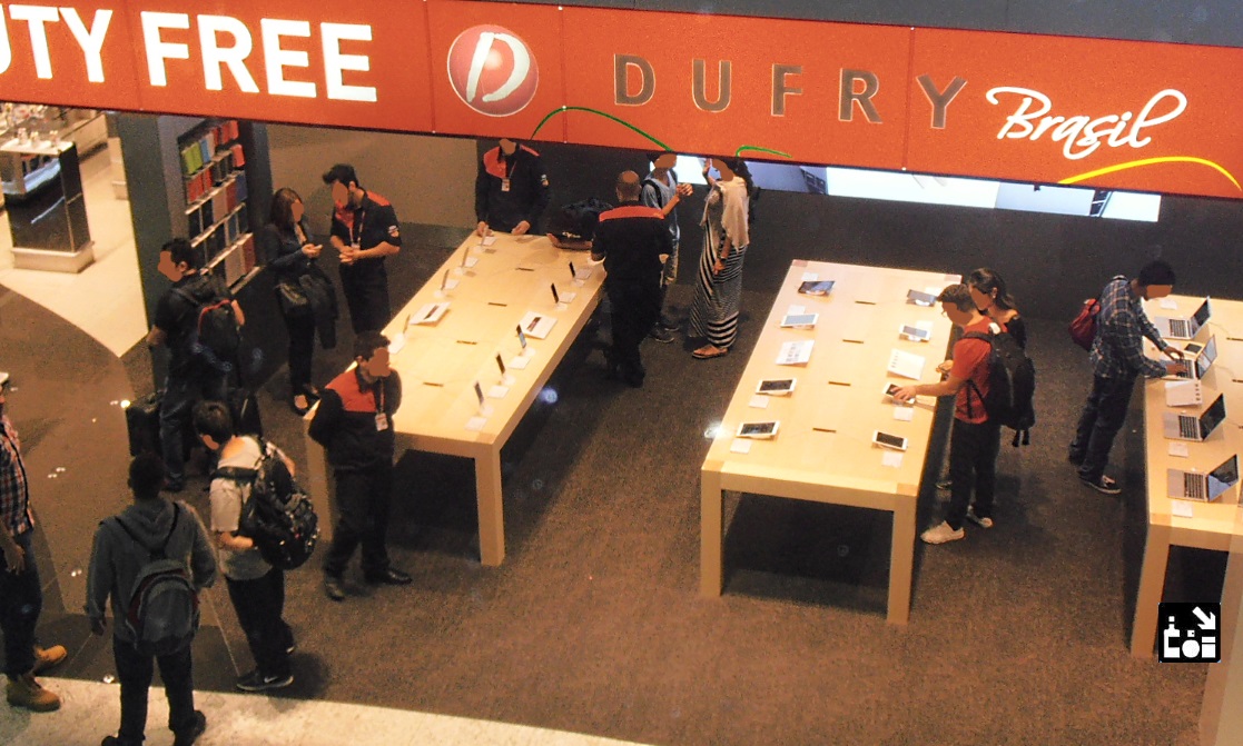 does duty free sell apple products